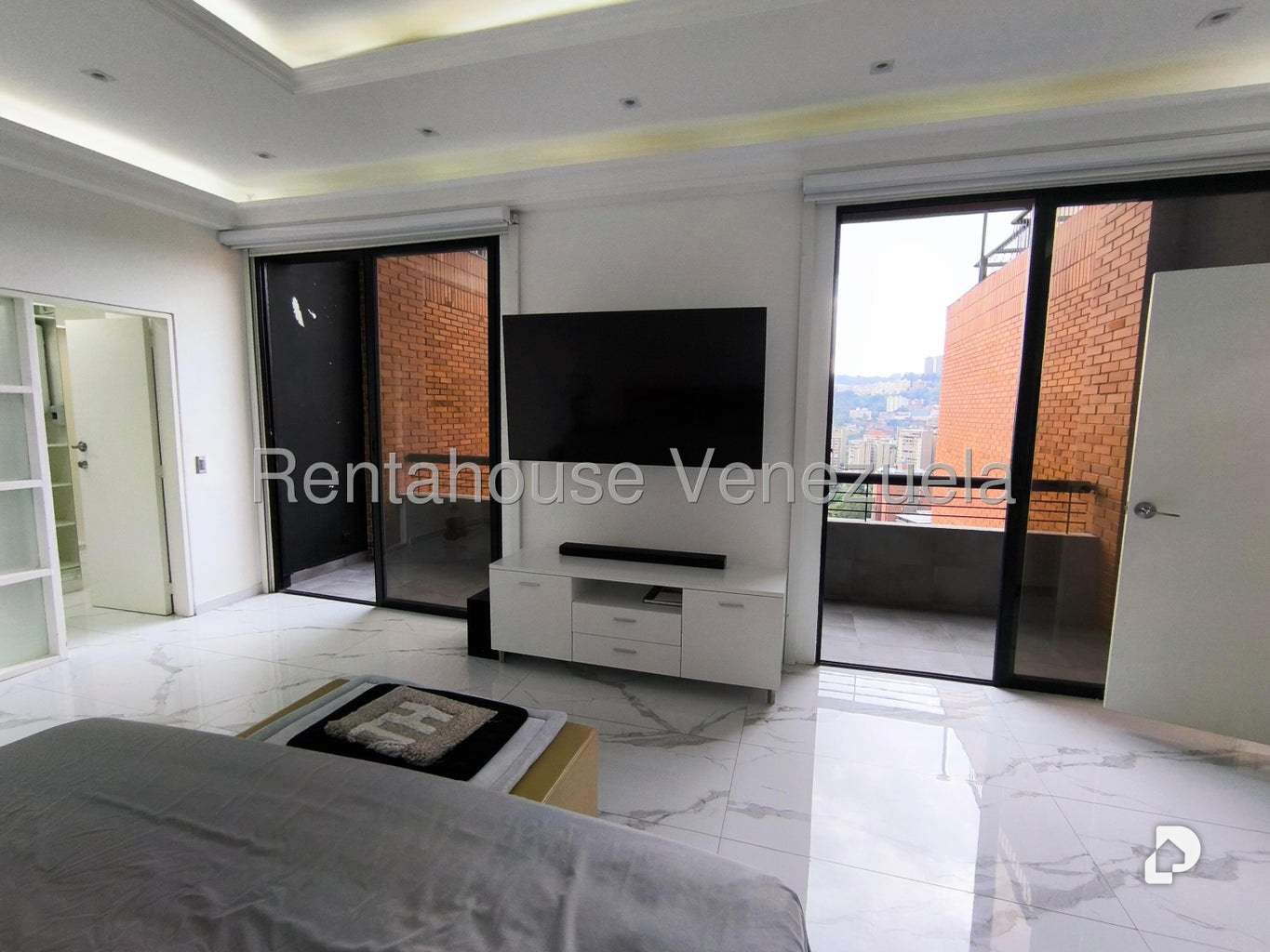 Apartamento en Santa Fe Norte, Caracas – 44