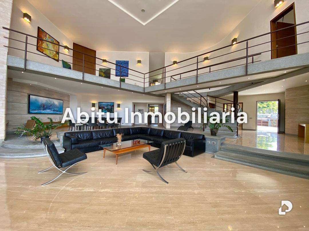 Casa en Los Guayabitos, Caracas – 7
