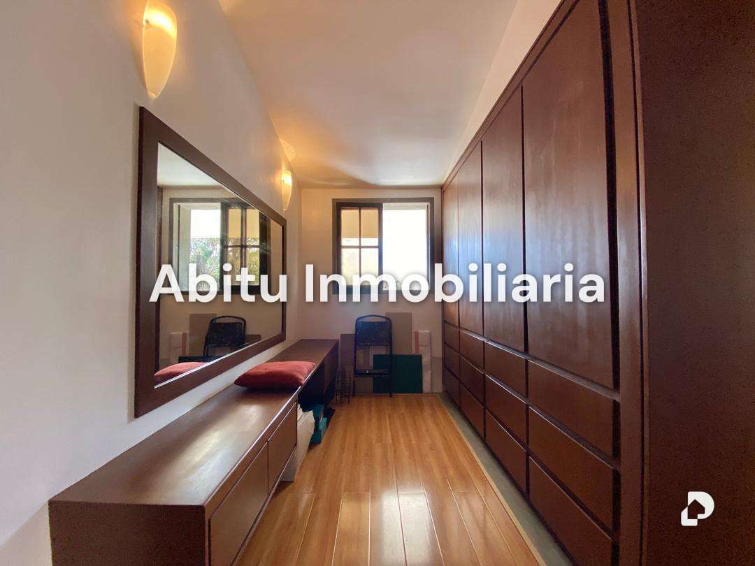 Casa en Los Guayabitos, Caracas – 18