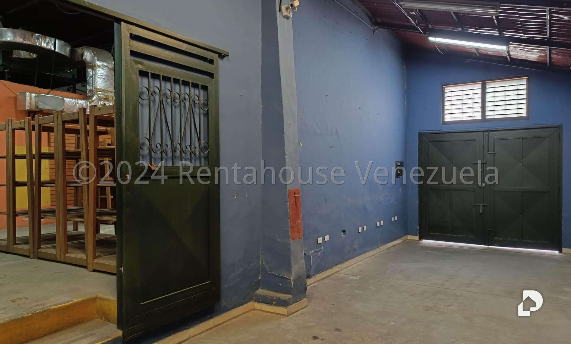 Local comercial en Montecristo, Caracas – 11