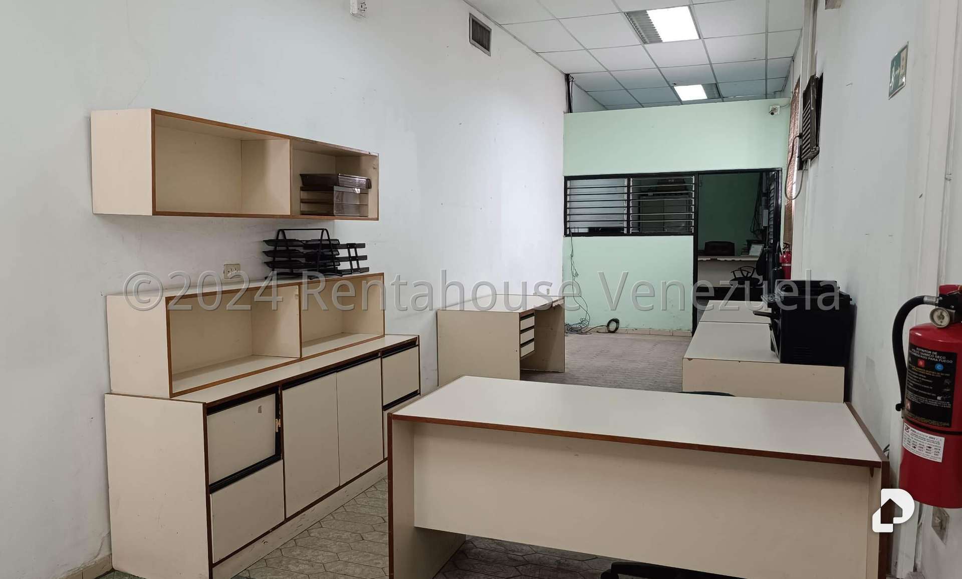 Local comercial en Montecristo, Caracas – 15