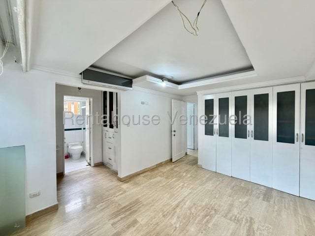 Apartamento en La Urbina, Caracas