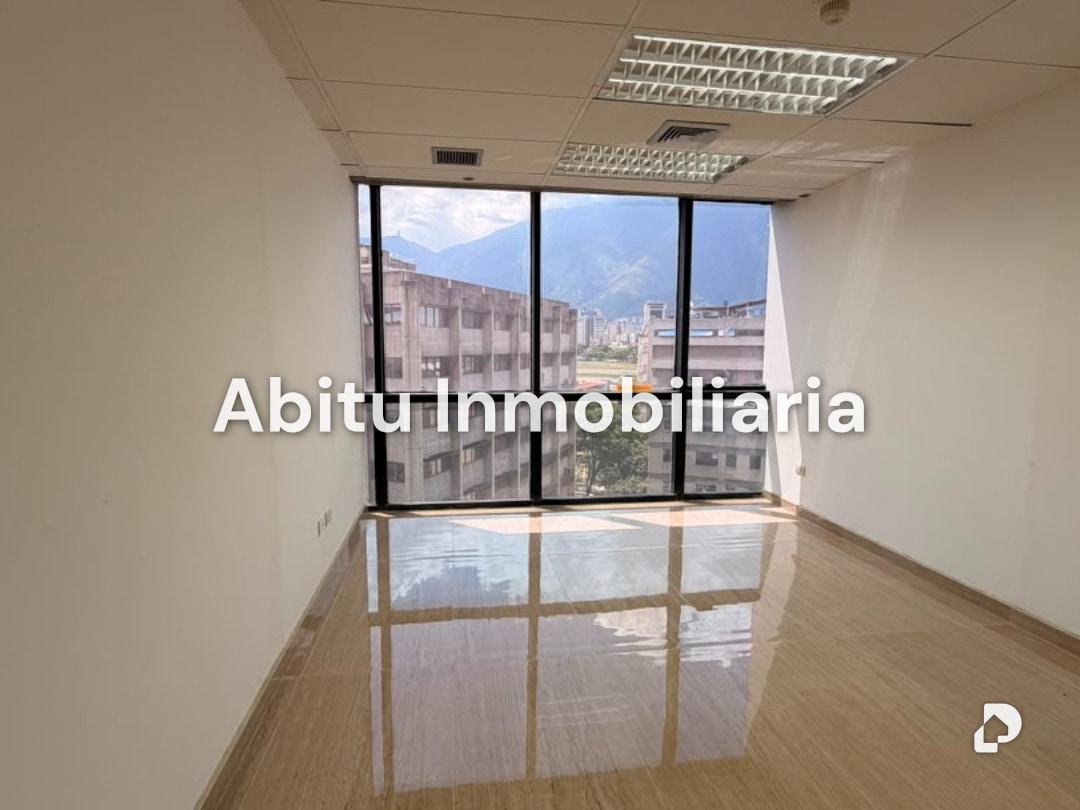 Oficina en Chuao, Caracas – 3