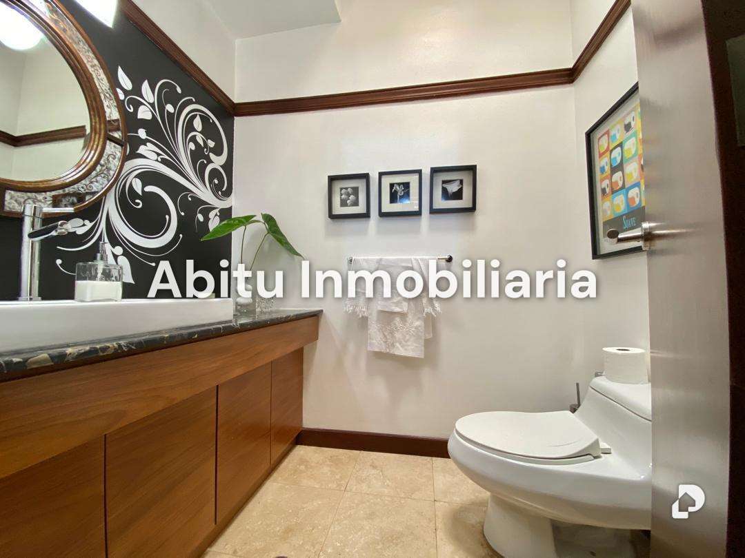 Casa en La Lagunita, Caracas – 16
