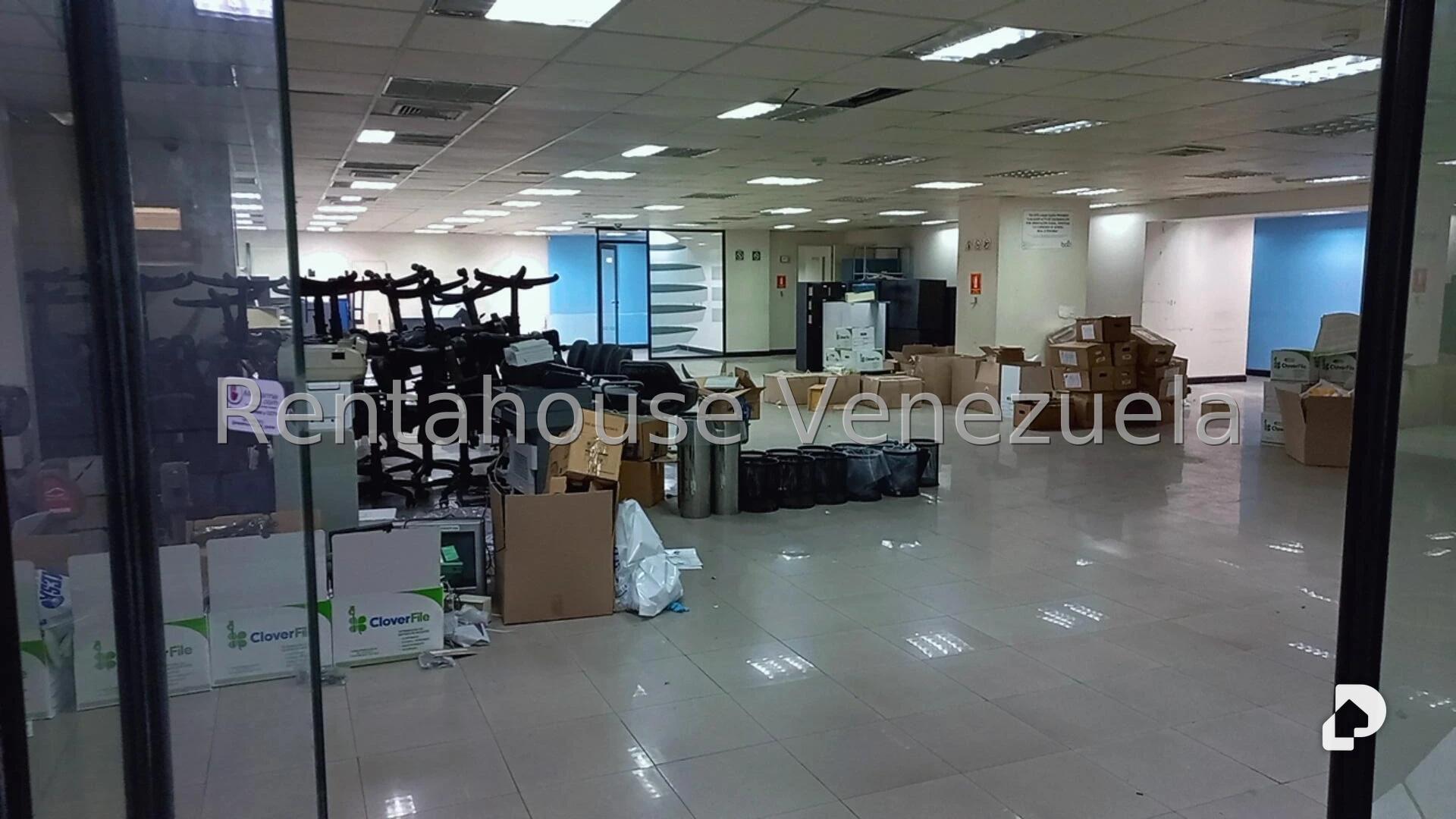 Local comercial en El Cafetal, Caracas – 4