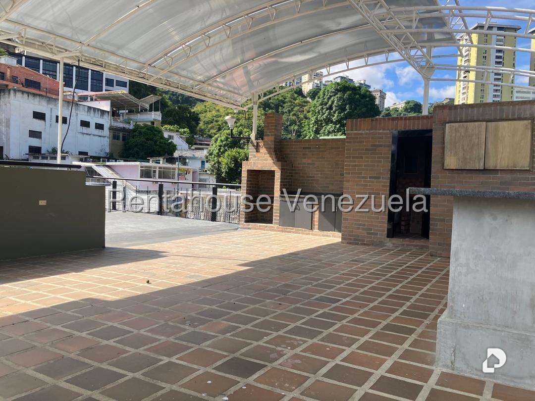 Casa en Colinas de Bello Monte, Caracas – 48