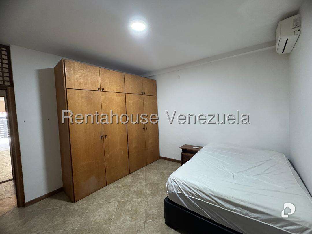Casa en Colinas de Bello Monte, Caracas – 54