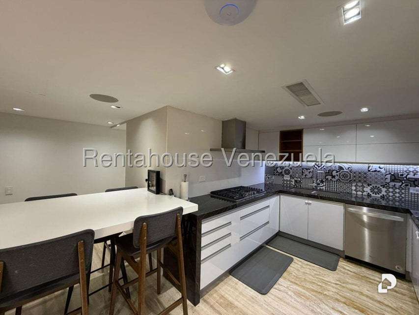 Apartamento en Campo Alegre, Caracas – 7