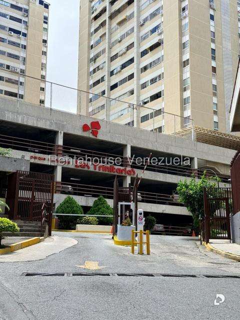 Apartamento en Santa Fe Norte, Caracas – 1
