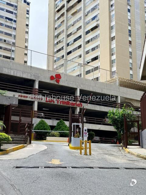 Apartamento en Santa Fe Norte, Caracas – 1