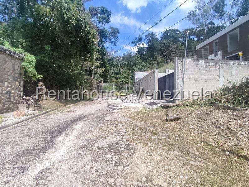 Terreno en Colinas de Guataparo, Valencia