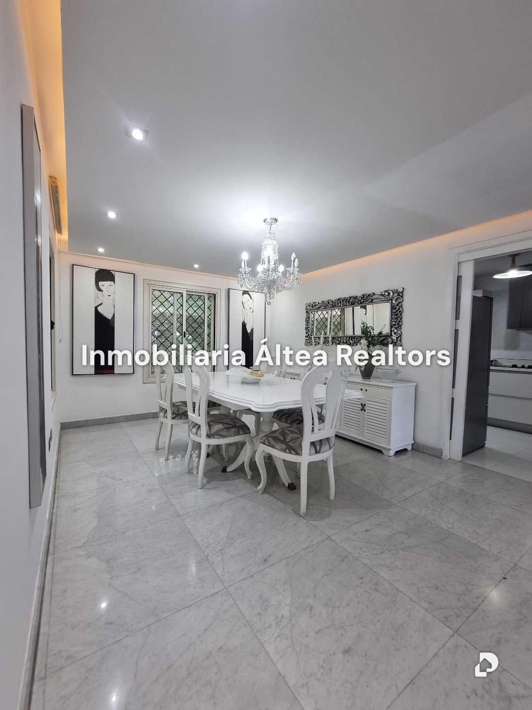 Casa en Alto Hatillo, Caracas – 3