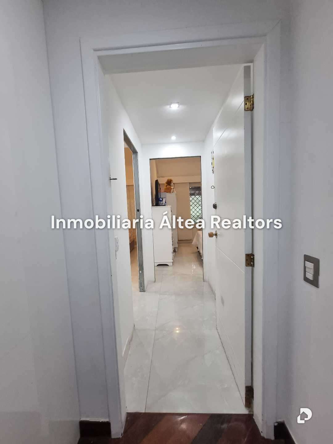 Casa en Alto Hatillo, Caracas – 18