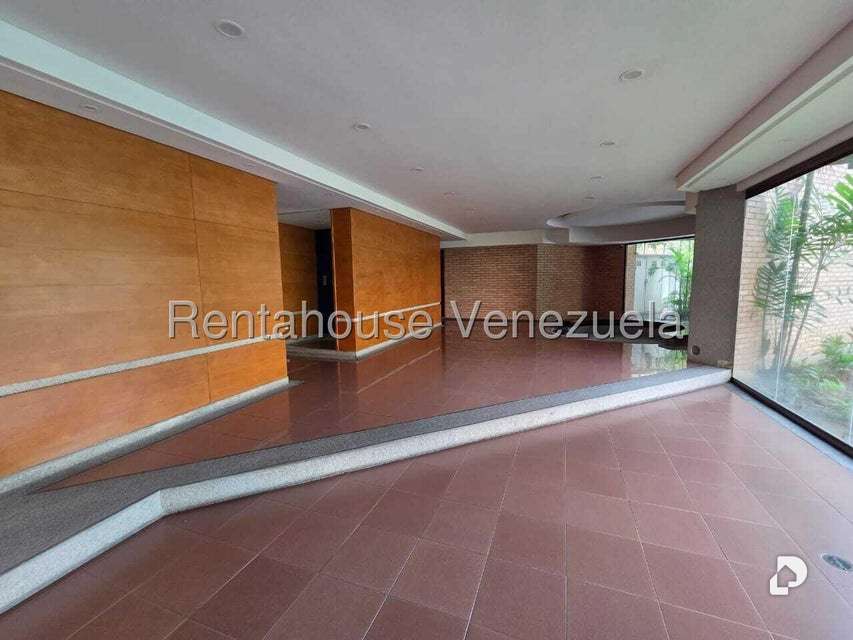 Apartamento en Campo Alegre, Caracas – 4