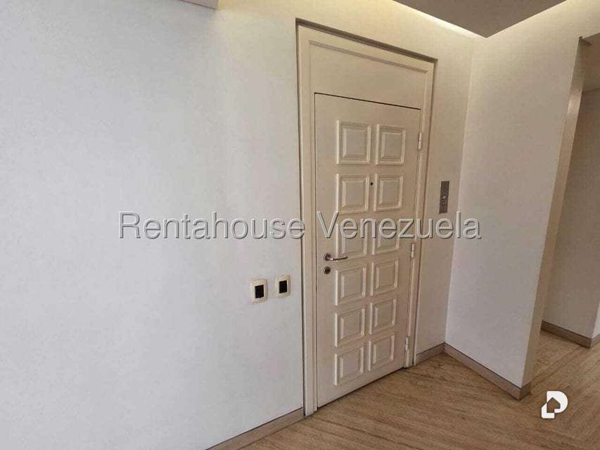 Apartamento en Campo Alegre, Caracas – 6