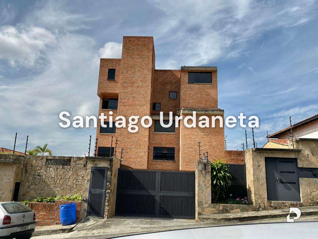 Apartamento en Urb. Miranda, Caracas – 15