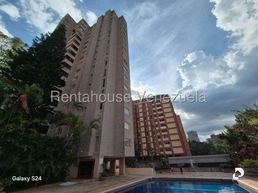 Apartamento en Los Naranjos (del Cafetal), Caracas – 2