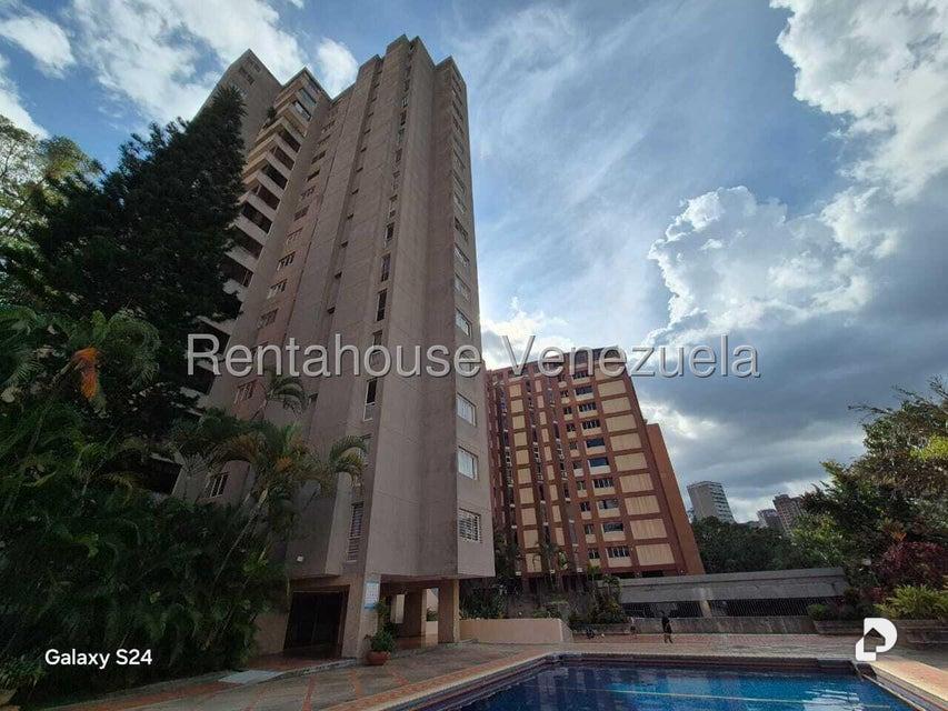Apartamento en Los Naranjos (del Cafetal), Caracas – 2
