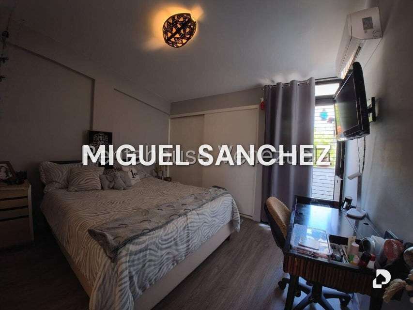 Casa en La Trinidad, Caracas – 11