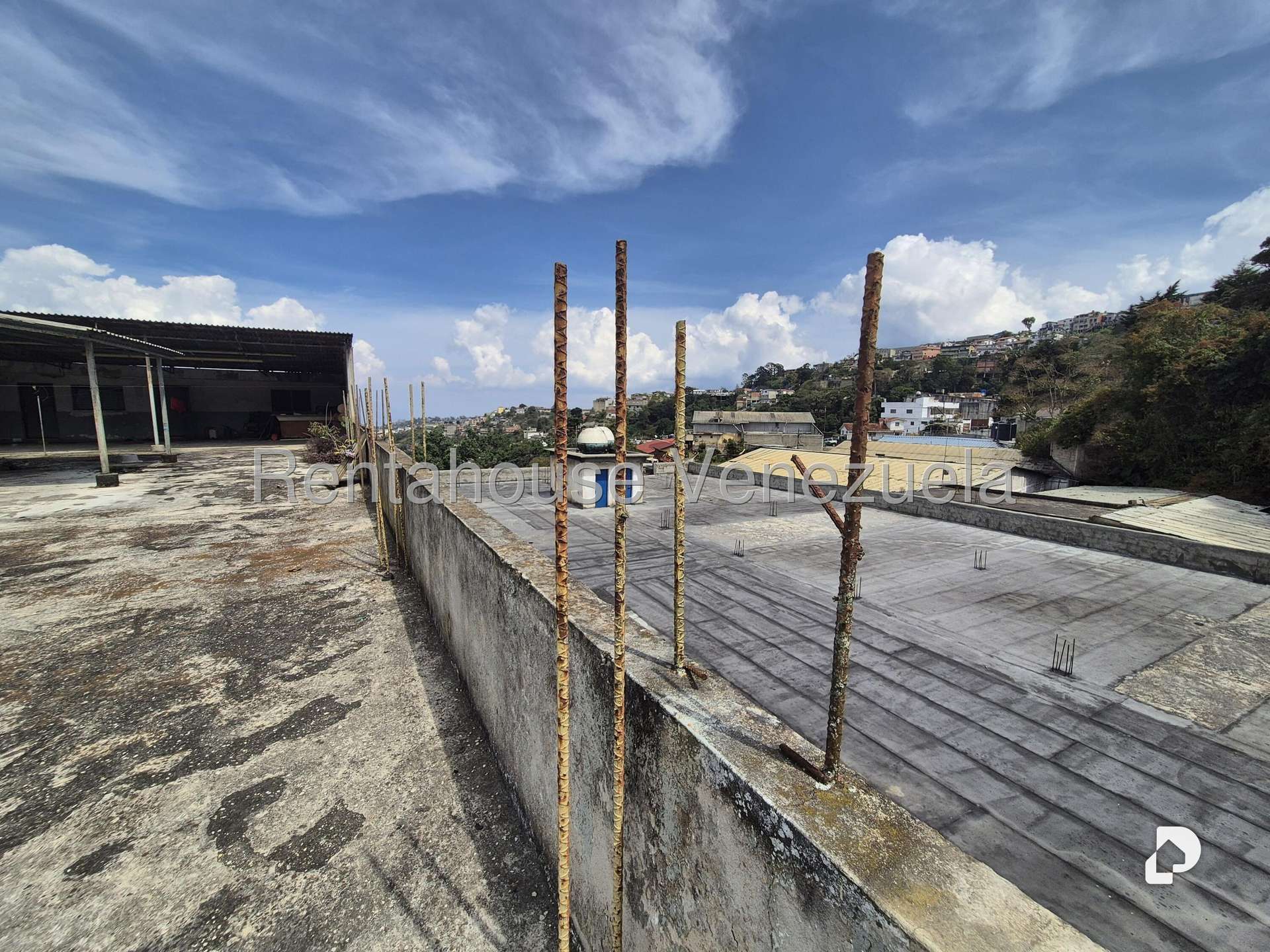 Edificio en El Junquito, Caracas – 21