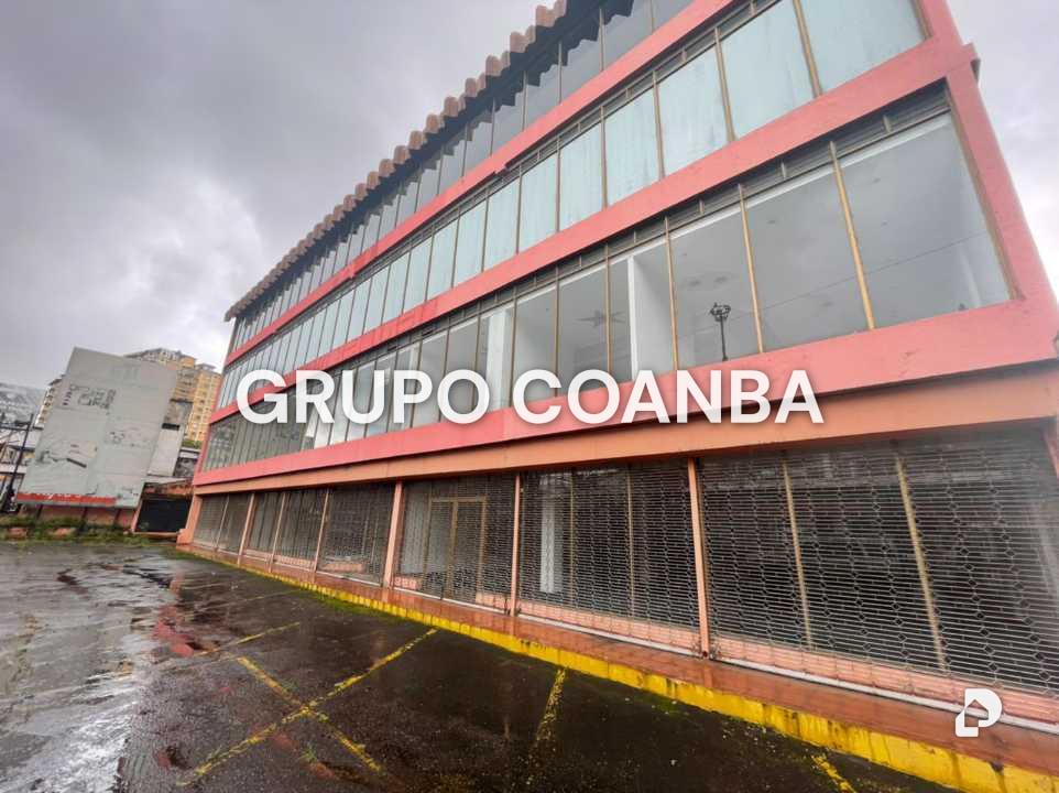 Local comercial en Carrizal, Altos Mirandinos – 2