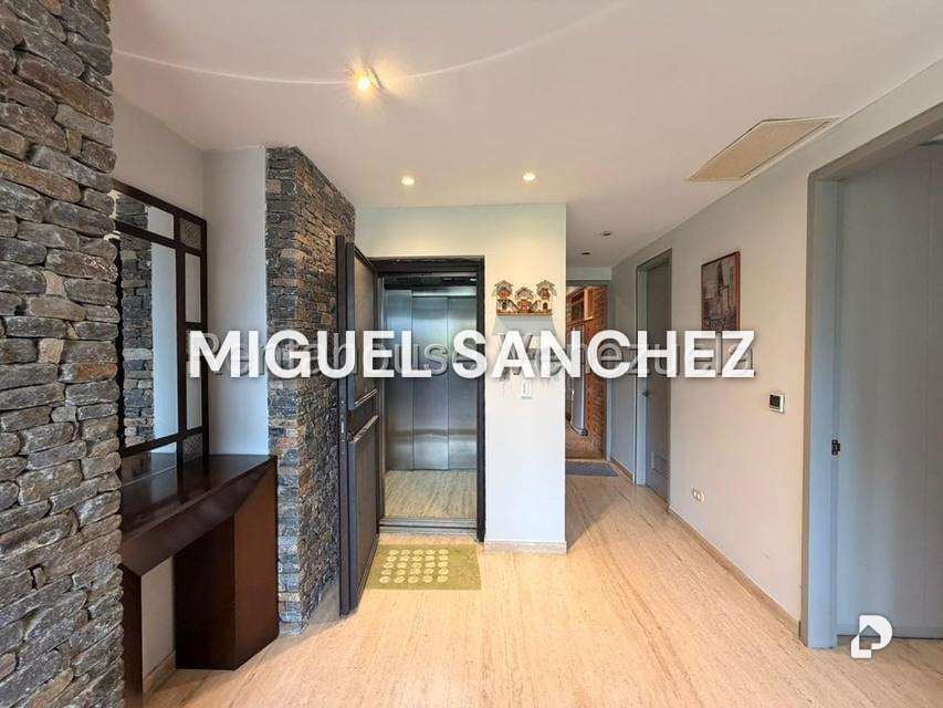 Apartamento en Los Palos Grandes, Caracas – 9
