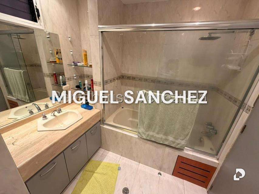 Apartamento en Los Palos Grandes, Caracas – 12