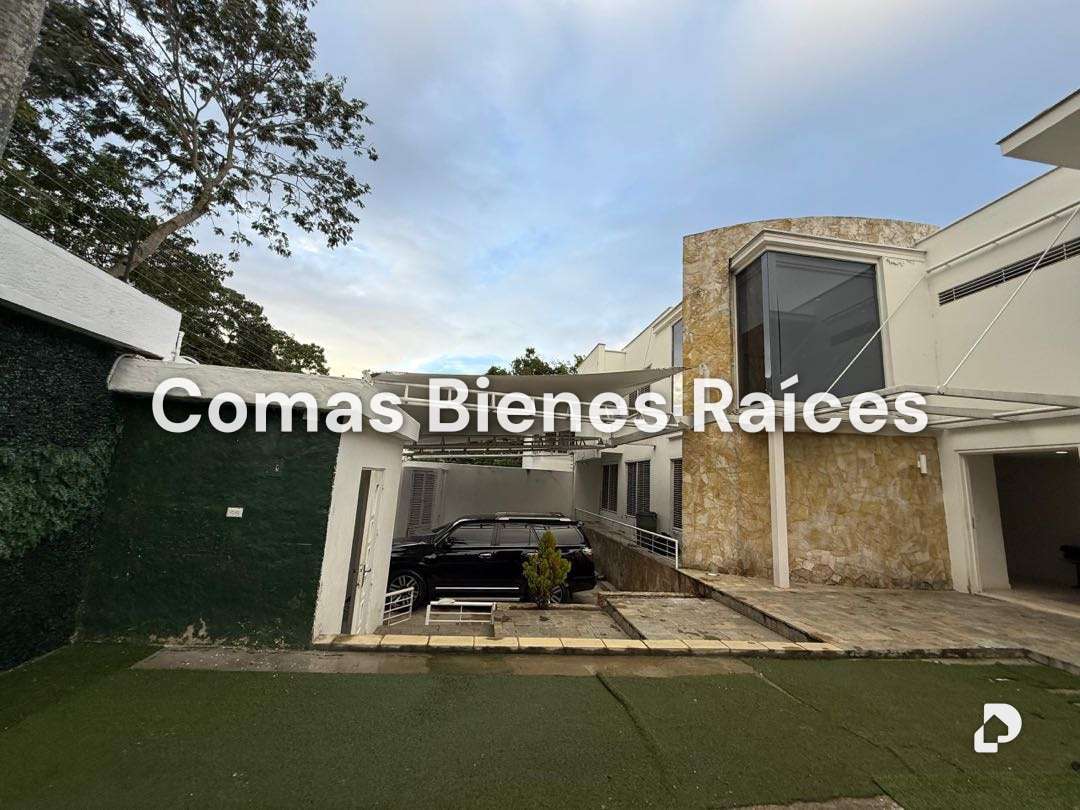 Casa en El Cafetal, Caracas – 2