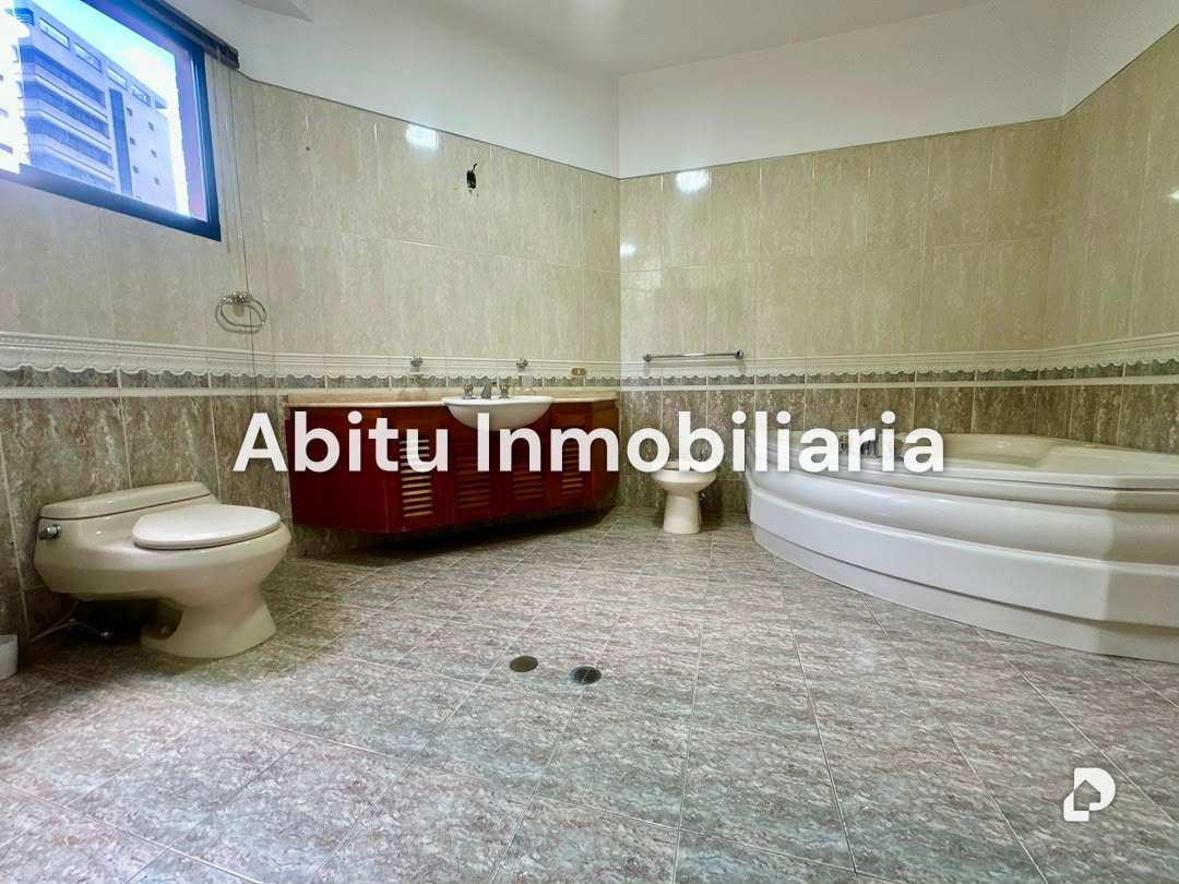 Apartamento en Colinas de Valle Arriba, Caracas – 11