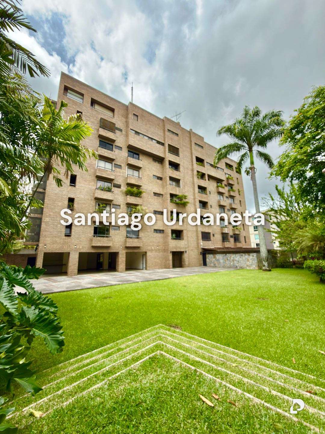 Apartamento en Country Club, Caracas – 24