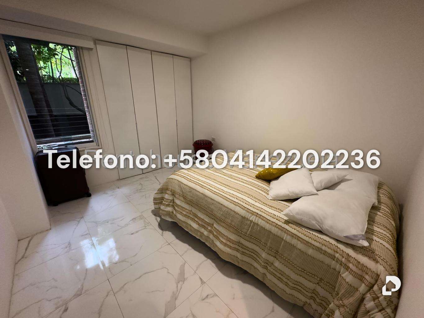Apartamento en Campo Alegre, Caracas – 24