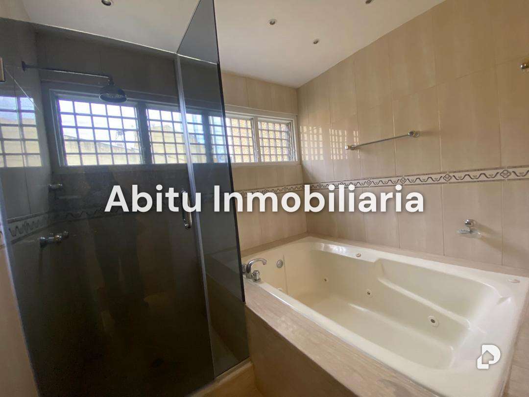 Apartamento en Altamira, Caracas – 20