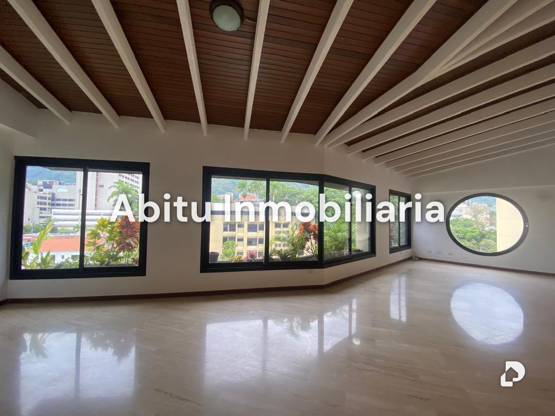 Apartamento en Altamira, Caracas – 3