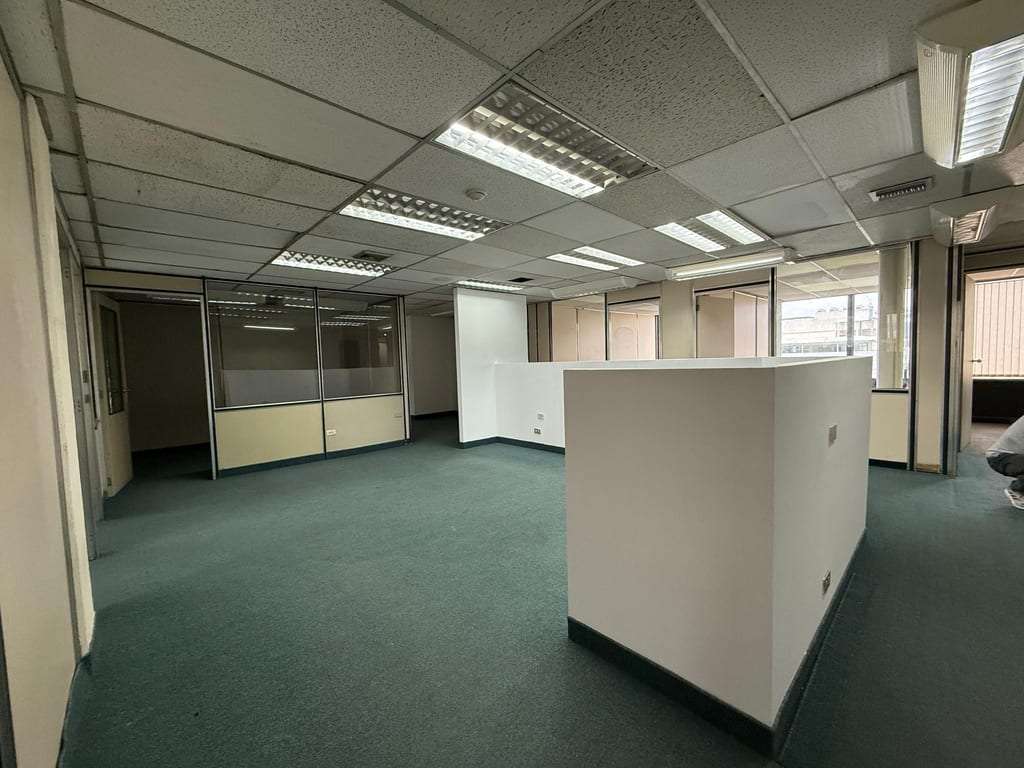 Oficina en Altamira, Caracas - 1