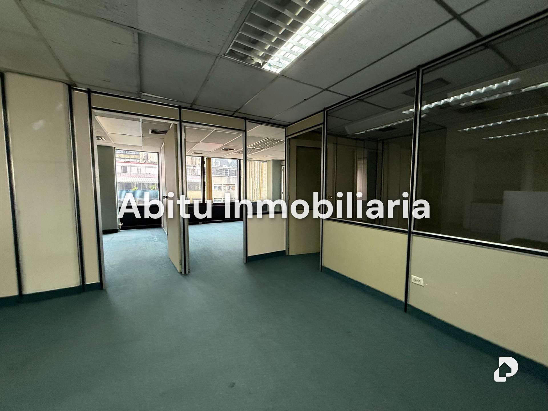 Oficina en Altamira, Caracas – 5