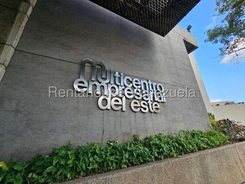 Oficina en Chacao, Caracas - 1