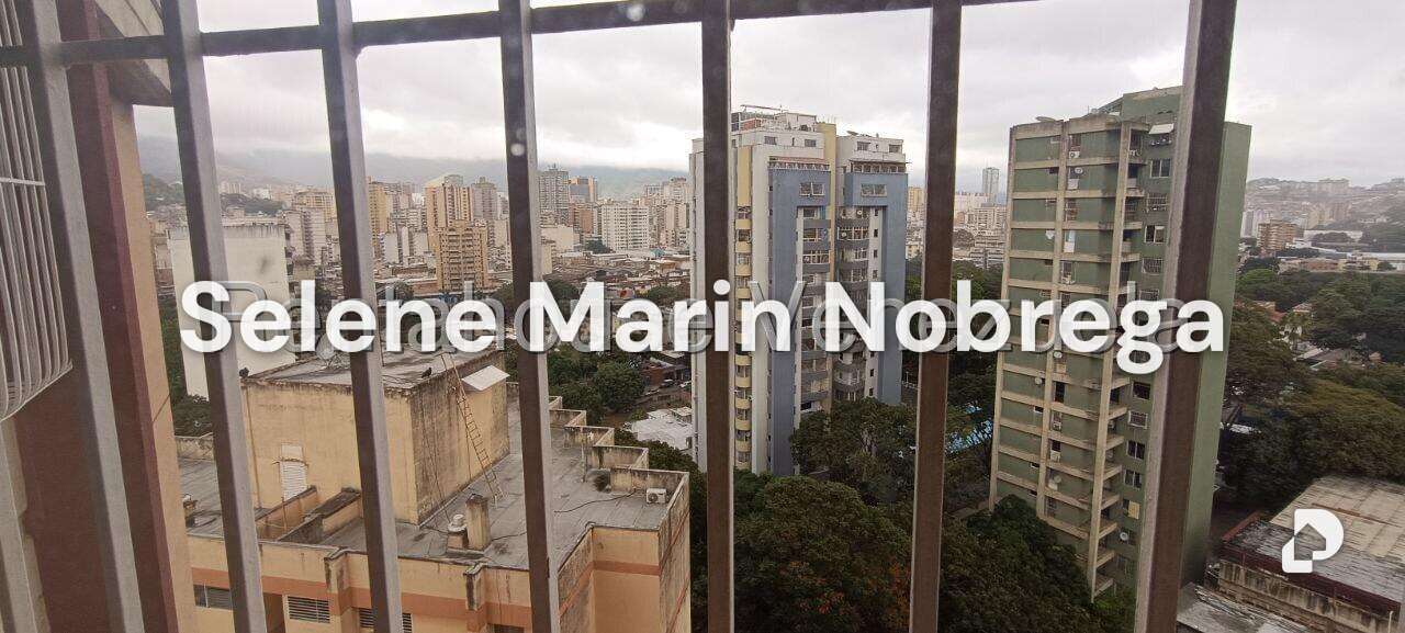 Apartamento en El Paraíso, Caracas – 7
