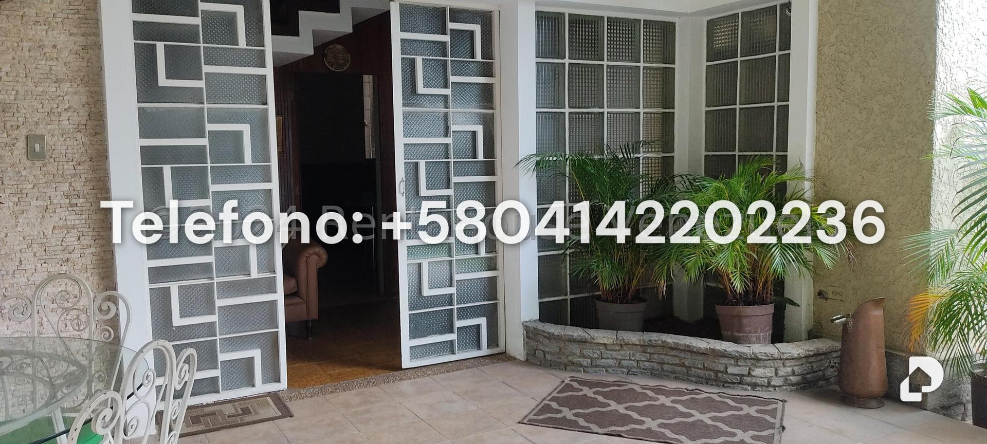 Casa en Los Palos Grandes, Caracas – 2