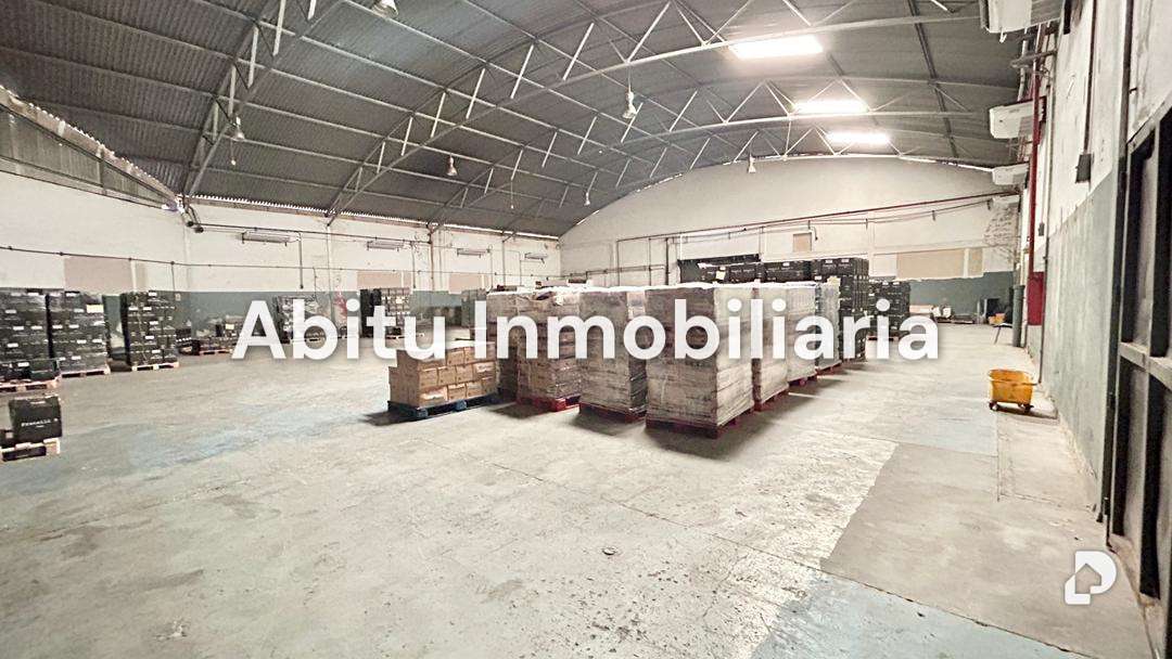 Warehouse in Guarenas – 2