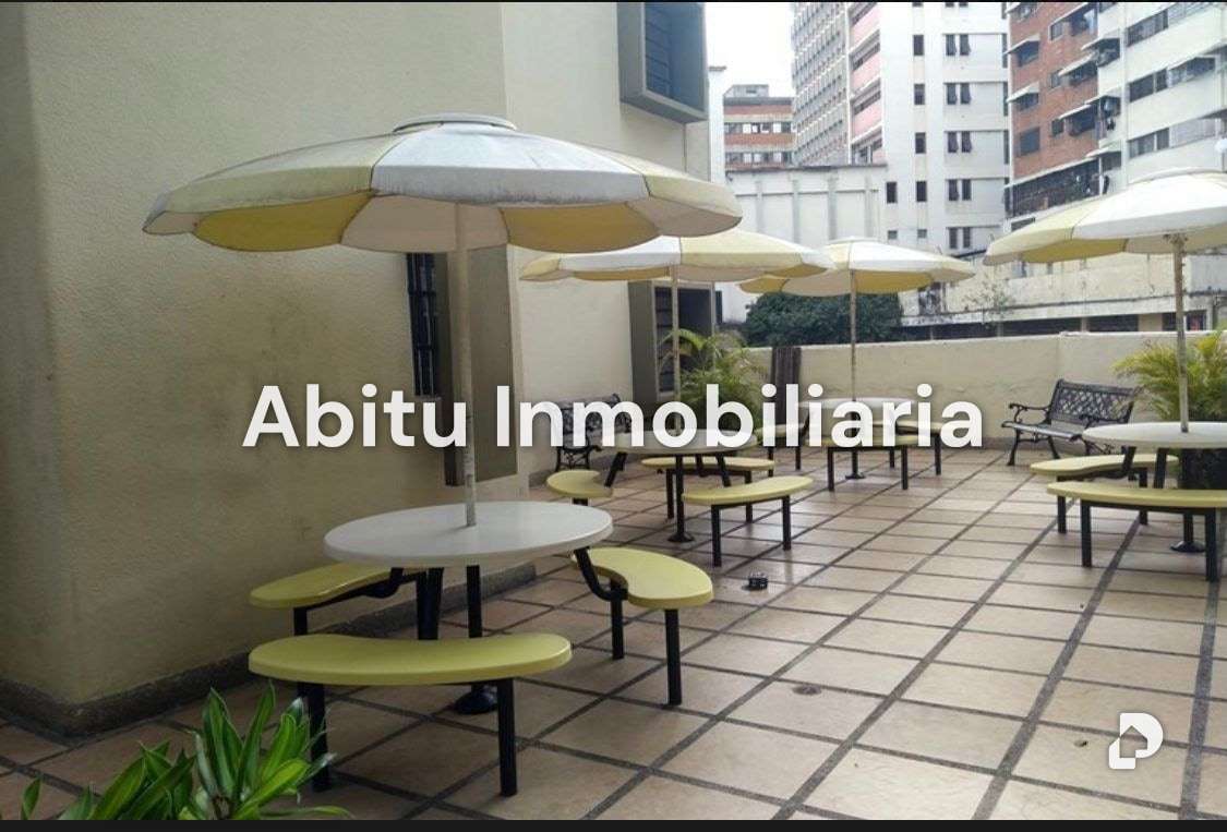 Edificio en La Florida, Caracas – 2