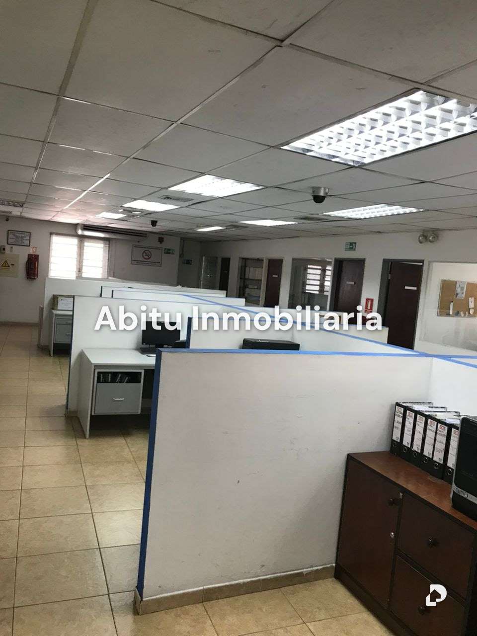 Edificio en La Florida, Caracas – 4