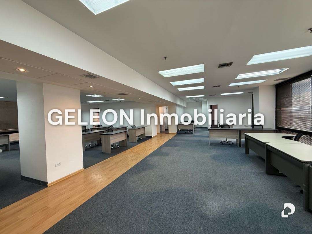 Oficina en Chacao, Caracas – 21