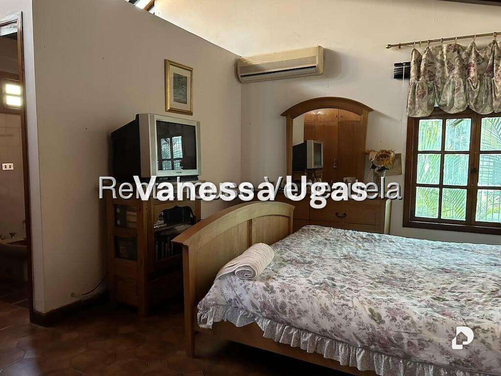 Casa en Santa Paula, Caracas – 21