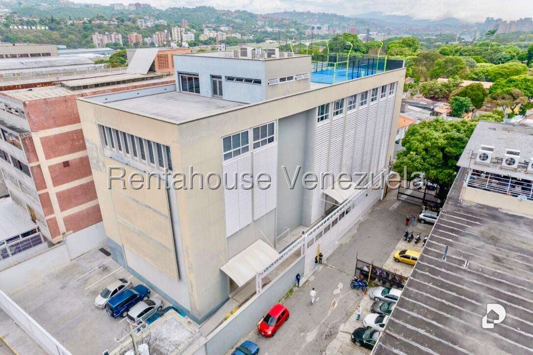 Edificio en Los Ruices, Caracas – 30