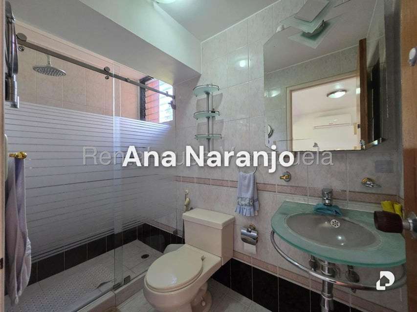 Apartamento en La Bonita, Caracas – 13