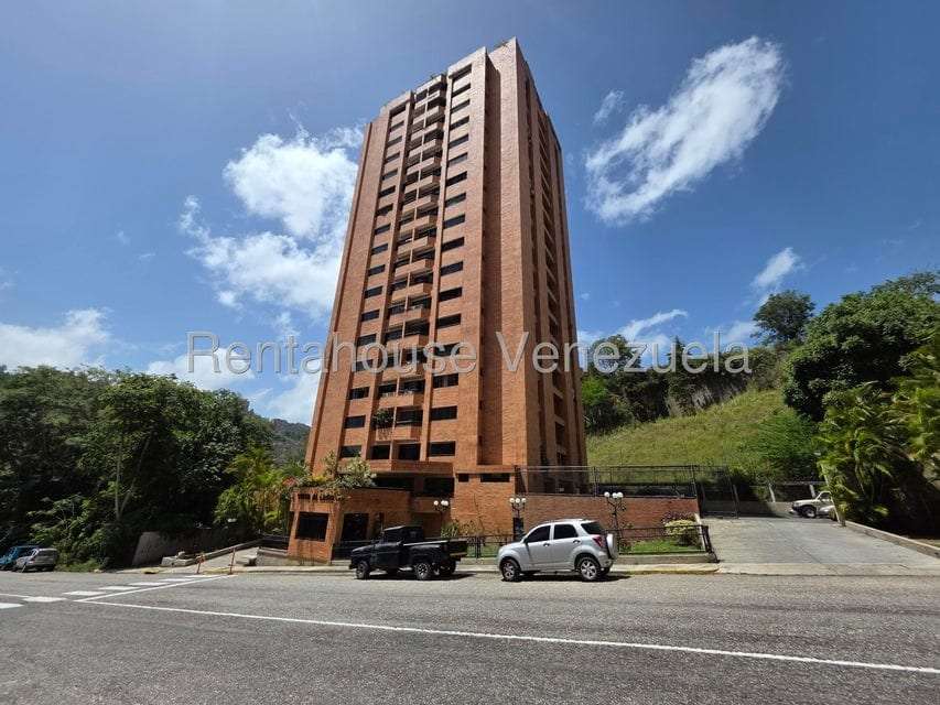 Apartment in La Bonita, Caracas - 1