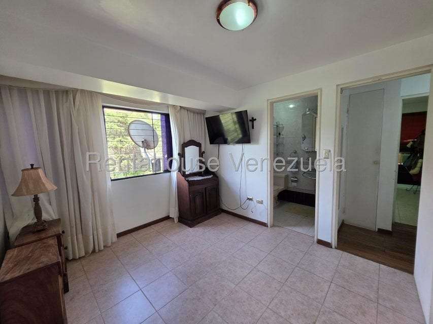 Apartamento en La Bonita, Caracas
