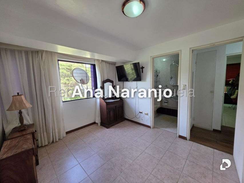Apartamento en La Bonita, Caracas – 12