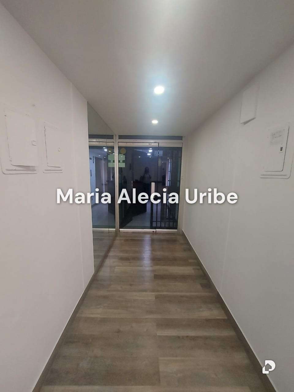 Oficina en Los Palos Grandes, Caracas – 1