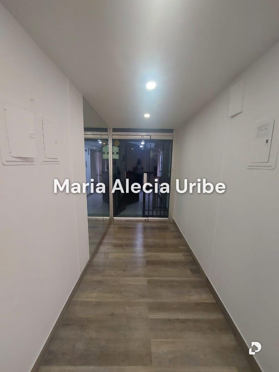 Oficina en Los Palos Grandes, Caracas – 1